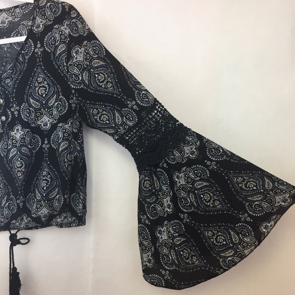 Kendall + Kylie Paisley Boho Crop Top